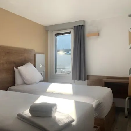 Val Hotel Montbeliard Sud Valentigney Exterior photo
