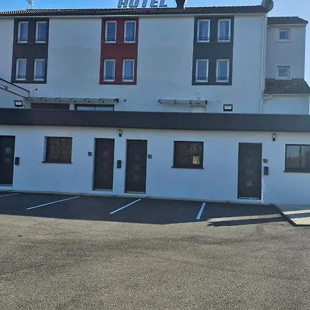 Val Hotel Montbeliard Sud Valentigney Exterior photo